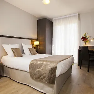 2* Apartahotel Séjours&affaires Mirabeau